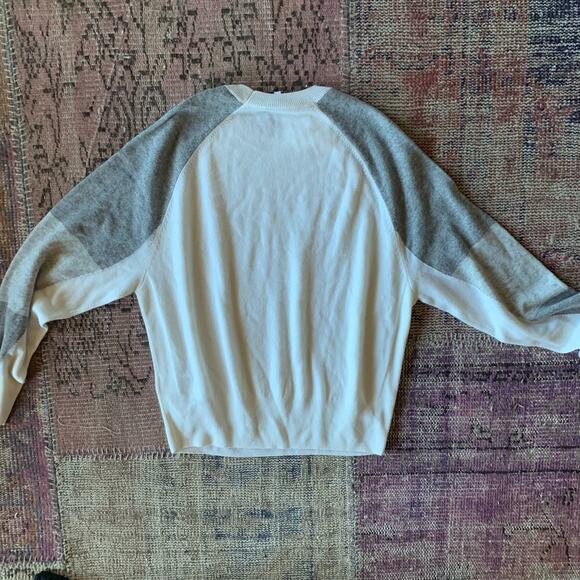 NWT women's cream and grey color block cashmere blend sweater MEDIUM - Picture 3 of 5